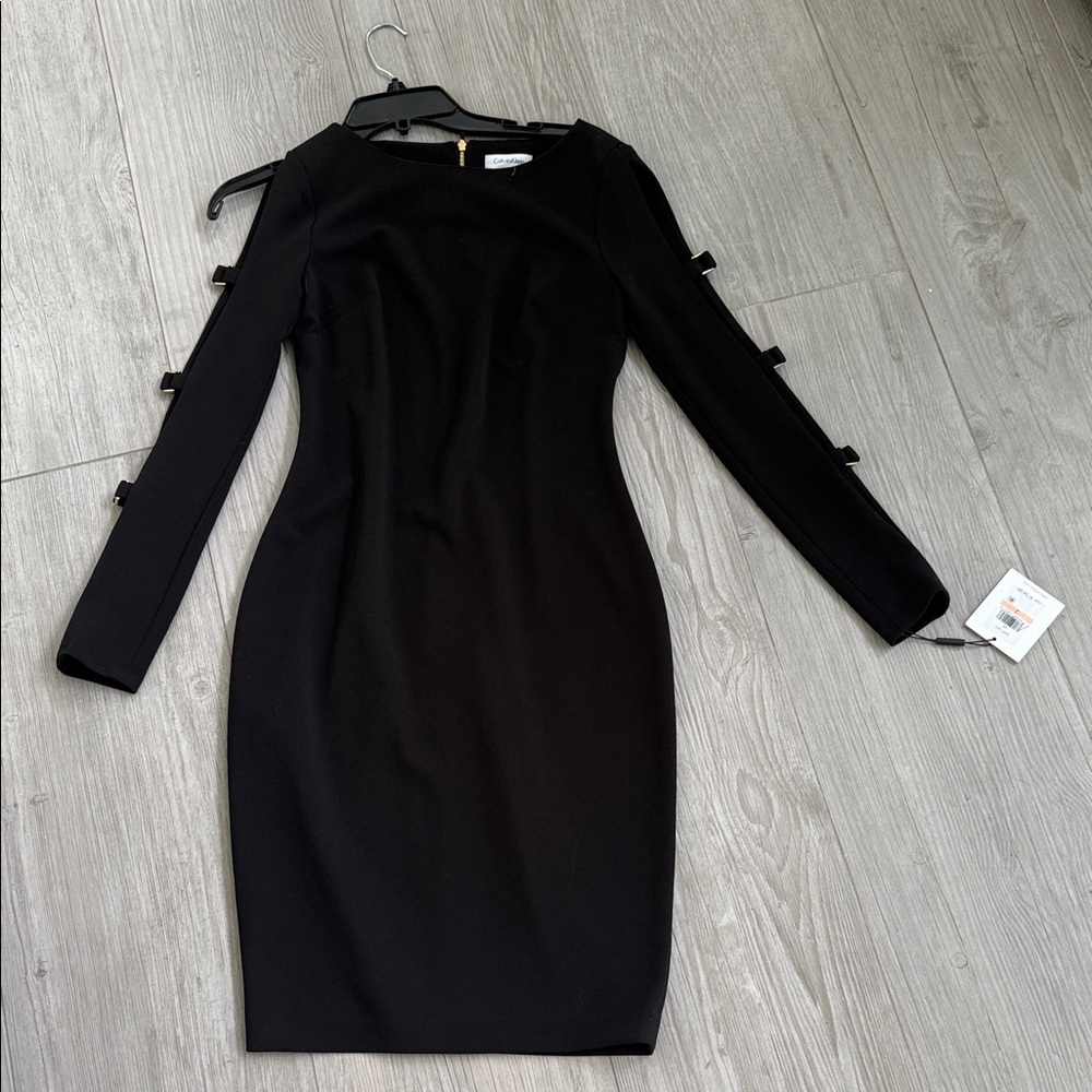 Calvin Klein Chic Black Long-Sleeve Sheath Dress
